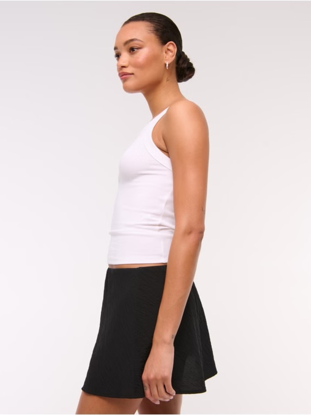Abercrombie Sienna Mini Skort Black Size L High Waist Built-in Shorts NWT - Picture 6 of 16
